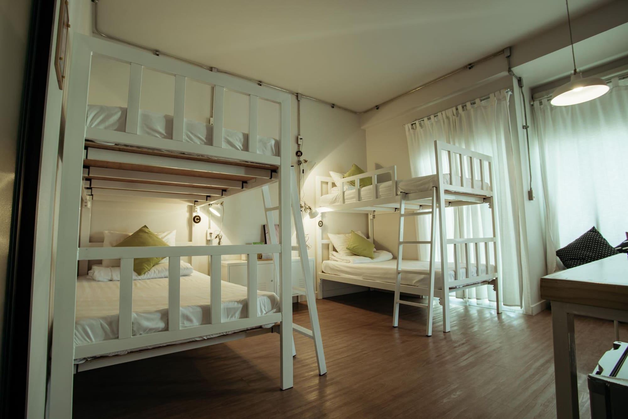 Fashen Poshtel Bed & Breakfast Chiang Mai Exterior photo
