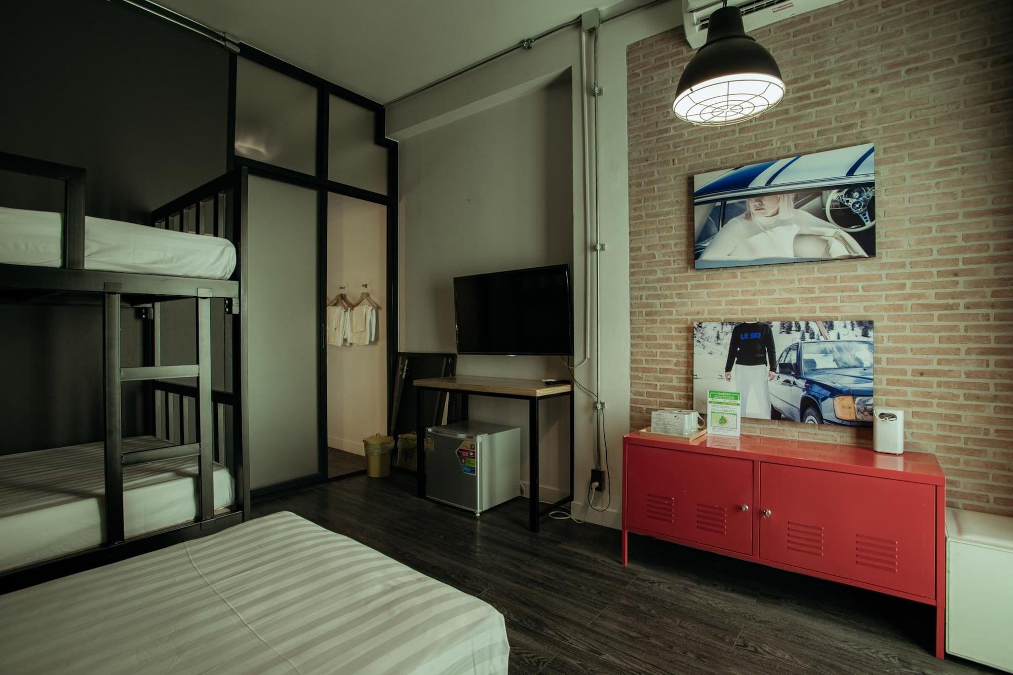 Fashen Poshtel Bed & Breakfast Chiang Mai Exterior photo