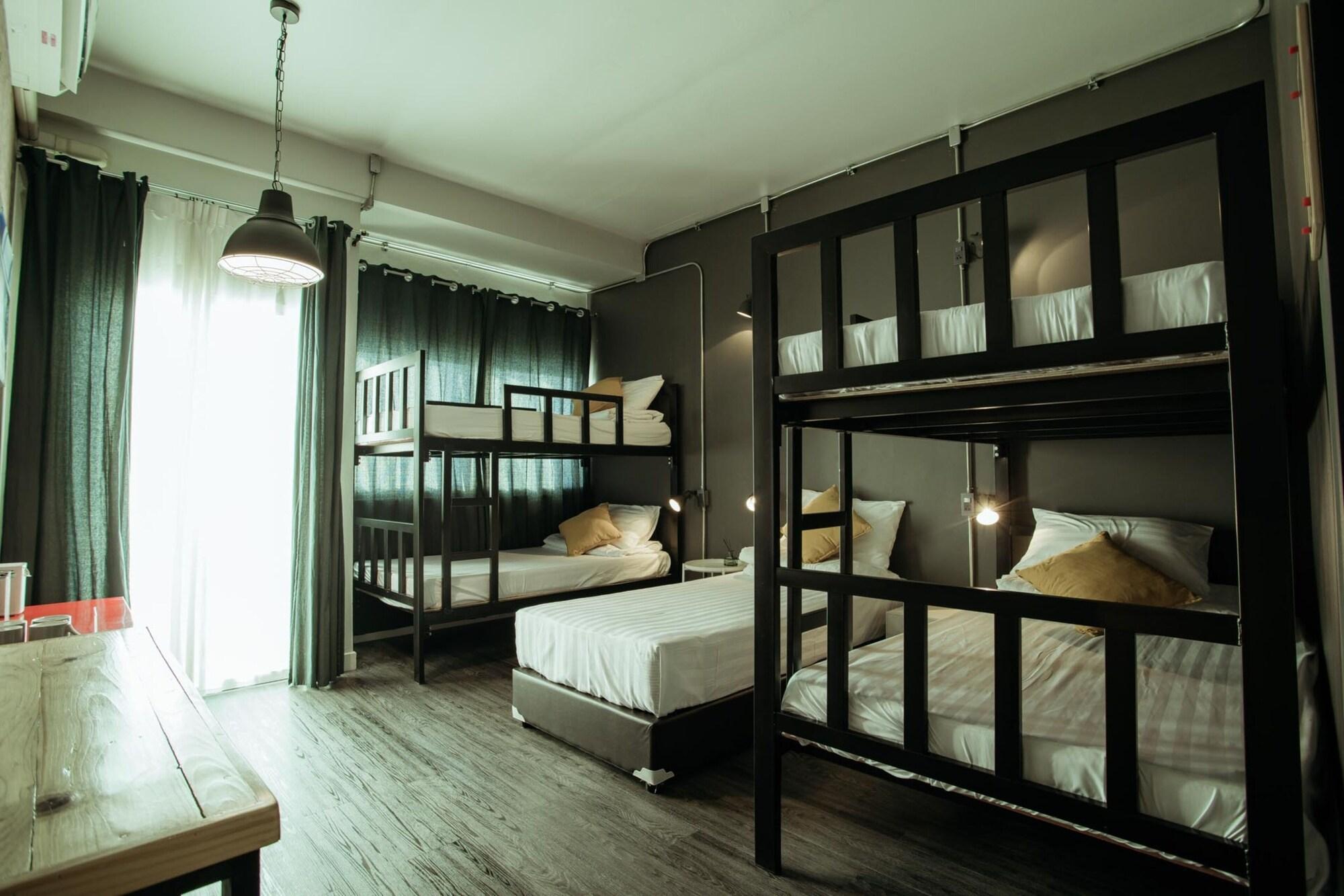 Fashen Poshtel Bed & Breakfast Chiang Mai Exterior photo
