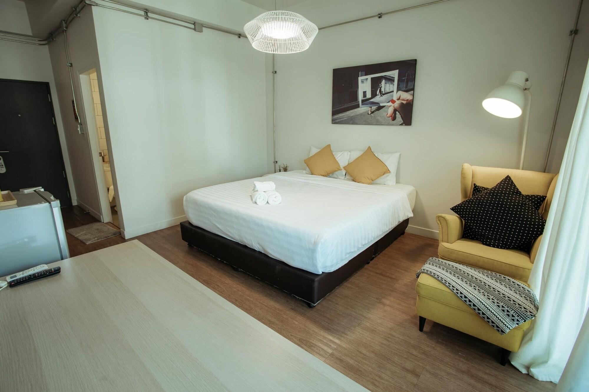 Fashen Poshtel Bed & Breakfast Chiang Mai Exterior photo